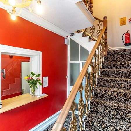 Rock House Bed And Breakfast Maidstone Exterior photo